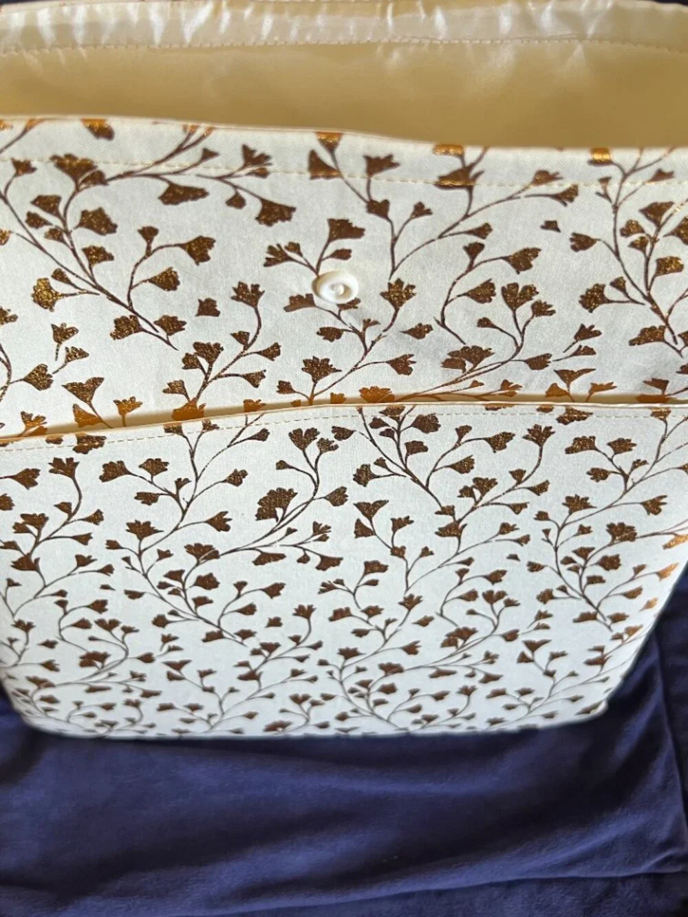 NWOT Front Pocket, Corner Bookmark, Large Book Sleeve, iPad Holder